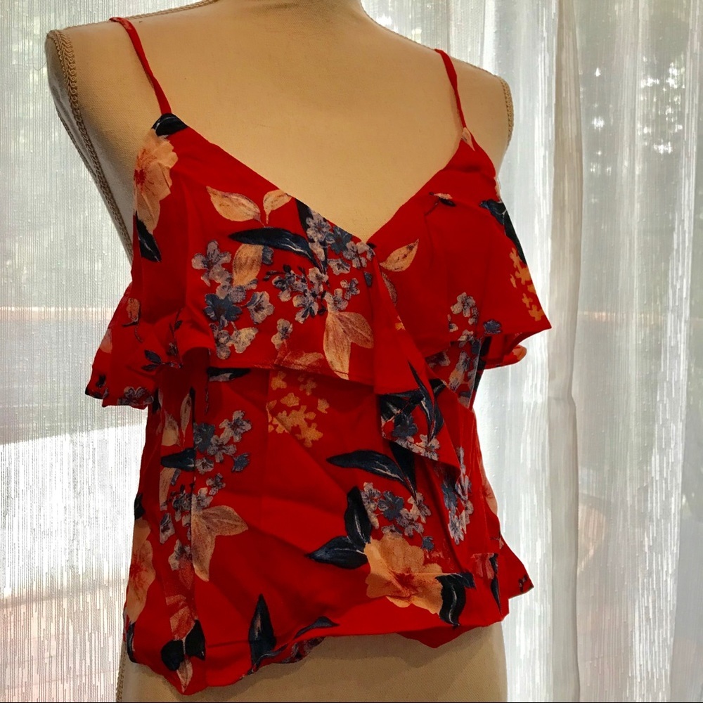 Cupcakes and Cashmere floral ruffled camisole